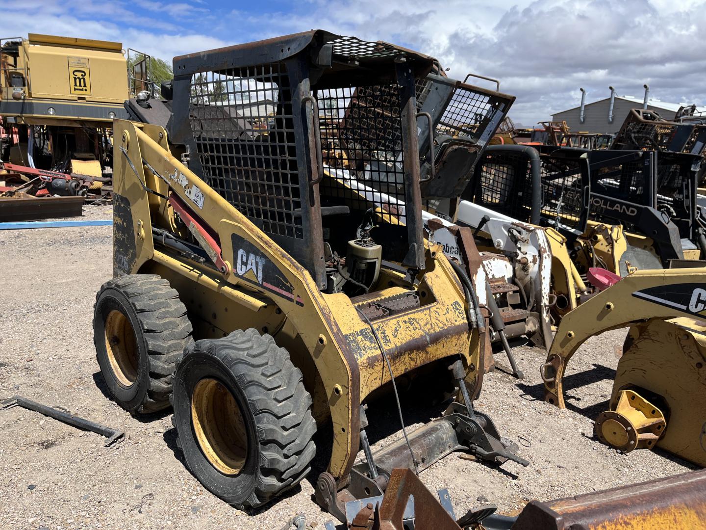 ./imagenes/INVOICE/2019/17617/MINICARGADOR CATERPILLAR 226 (1).JPG